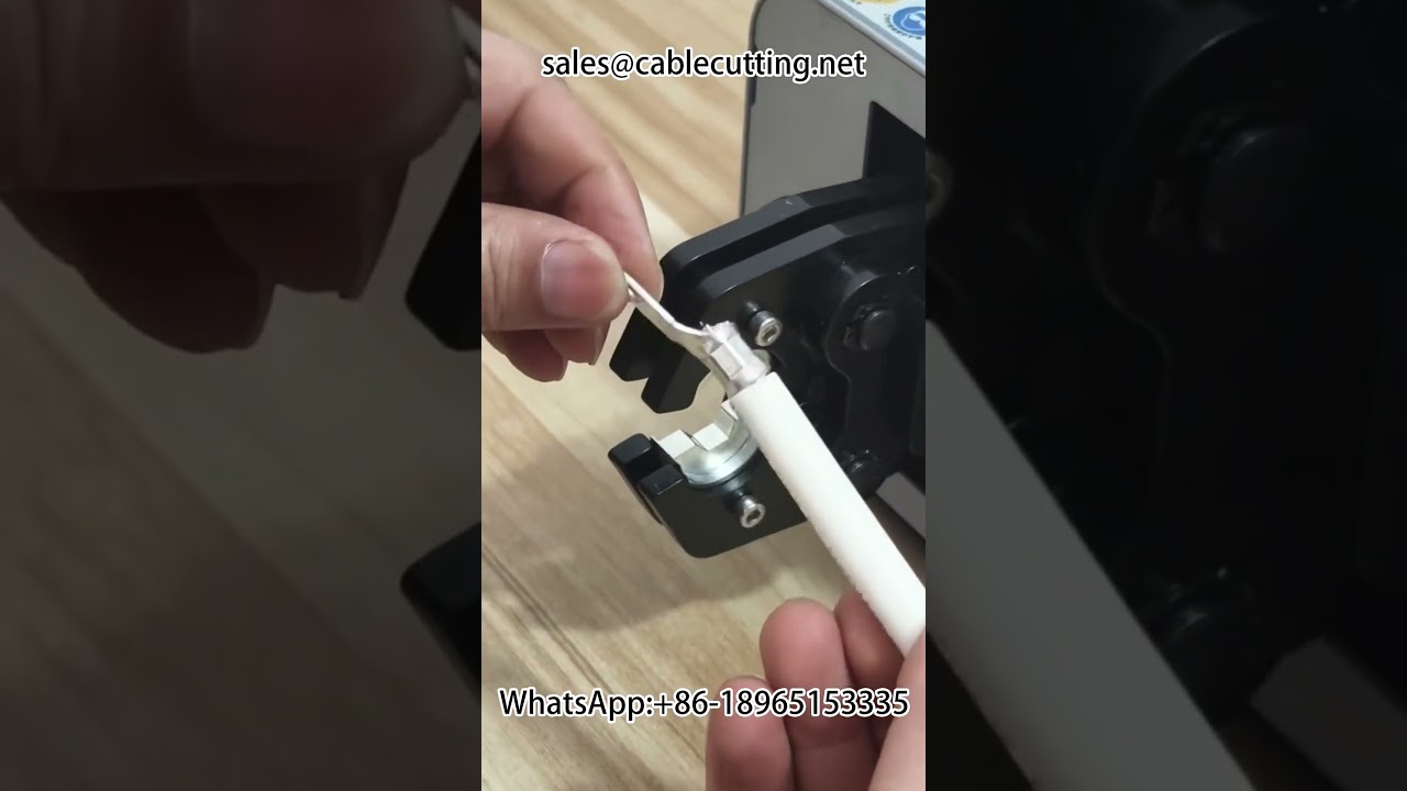 Pneumatikus krimpelő fogó – Réz kábelvégek automatizált krimpelése 70 mm²-ig