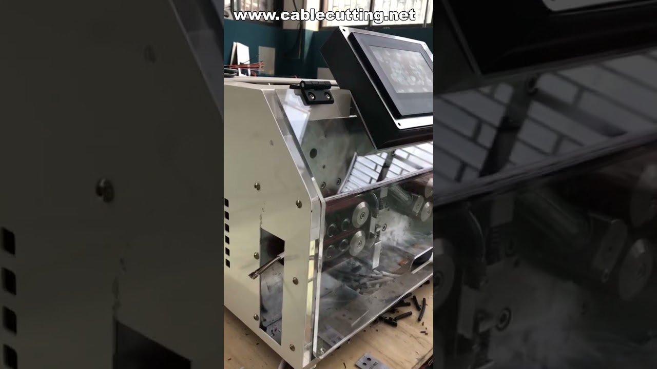 Automatic Copper Wire Cutting and Stripping Machine for Industrial Use